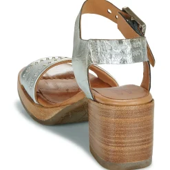 ALCHA CHIC
