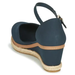 BASIC CLOSED TOE MID WEDGE