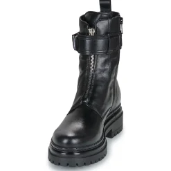 DEREK ZIP