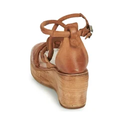 NOA STRAP