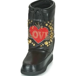 SKI BOOT