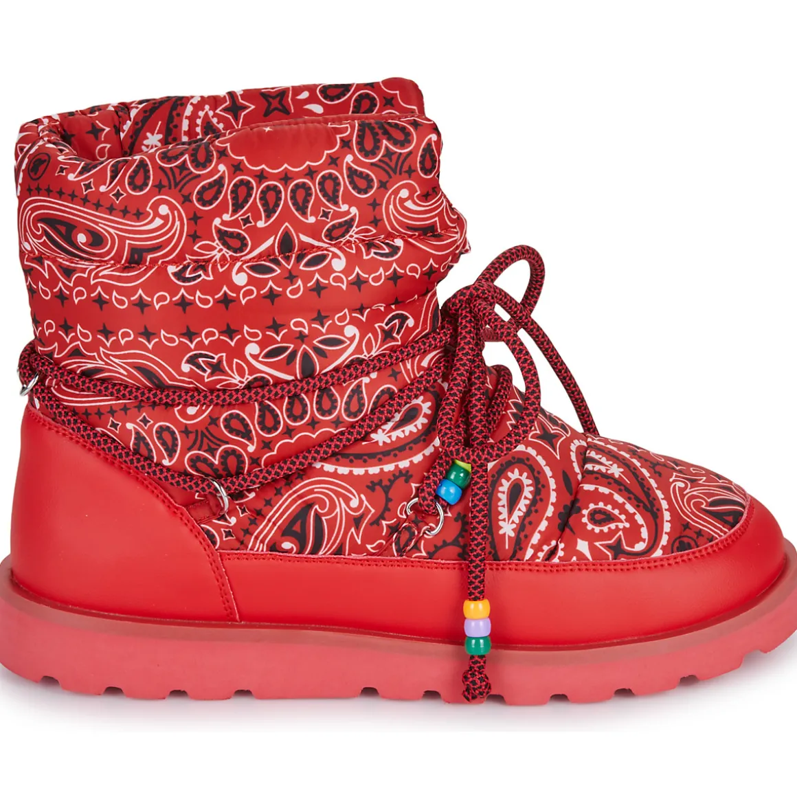 SNOW BOOTS