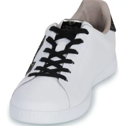 TENIS